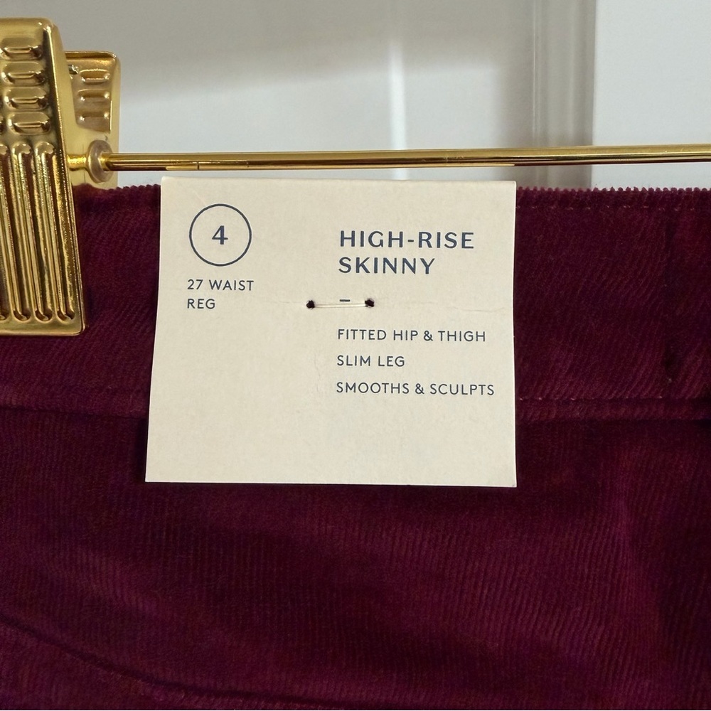 Universal Threads Women's Burgundy Corduroy Pants - Picture 6 of 7